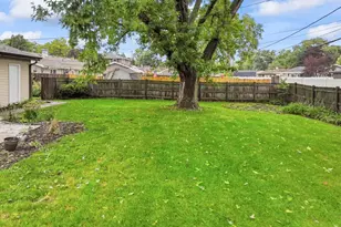 475 Olive St, Hoffman Estates, IL 60169 - Photo 27