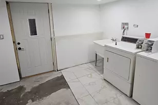 3206 W 66th St, Chicago, IL 60629 - Photo 3