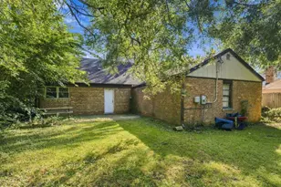 10912 S Komensky Ave, Oak Lawn, IL 60453 - Photo 9