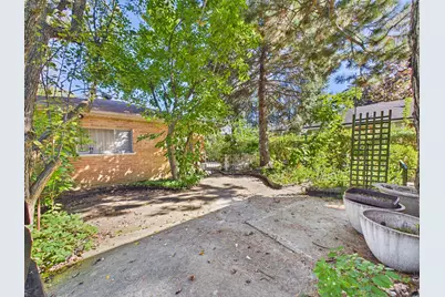 7307 N Karlov Avenue, Lincolnwood, IL 60712 - Photo 67