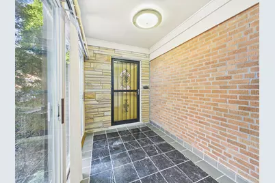 7307 N Karlov Avenue, Lincolnwood, IL 60712 - Photo 59