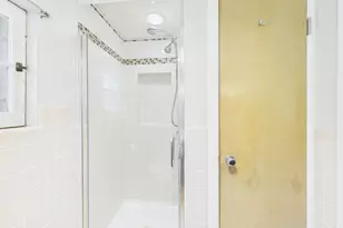 7307 N Karlov Ave, Lincolnwood, IL 60712 - Photo 51