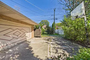7307 N Karlov Ave, Lincolnwood, IL 60712 - Photo 73
