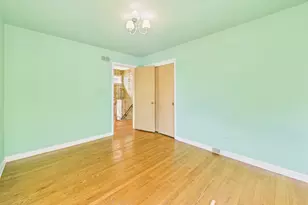 7307 N Karlov Ave, Lincolnwood, IL 60712 - Photo 35