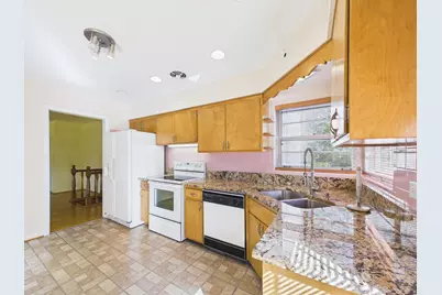 7307 N Karlov Avenue, Lincolnwood, IL 60712 - Photo 21