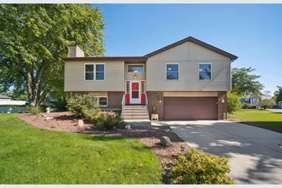 1185 S Appletree Lane, Bartlett, IL 60103 - Photo 1