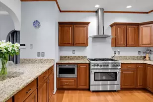 5131 Regents Park Rd, Rockford, IL 61107 - Photo 11
