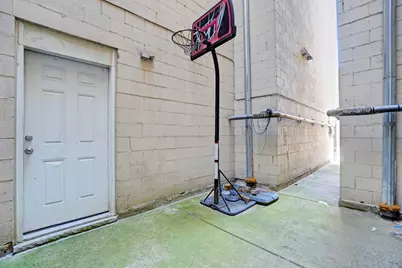 1417 W Chicago Avenue #C1, Chicago, IL 60642 - Photo 9