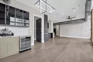 23 N Green St, Chicago, IL 60607 - Photo 7