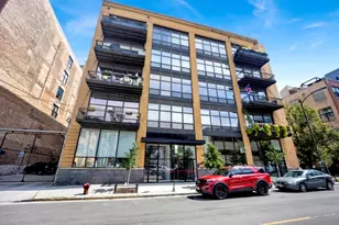 23 N Green St, Chicago, IL 60607 - Photo 1