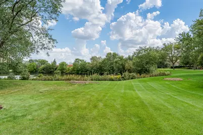 881 Willowbrook Drive, Wheeling, IL 60090 - Photo 13