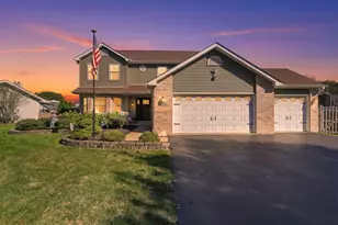 426 Badger Ln, Oswego, IL 60543 - Photo 1