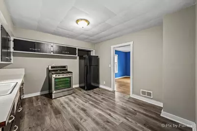283 S Aldine Avenue, Elgin, IL 60123 - Photo 9