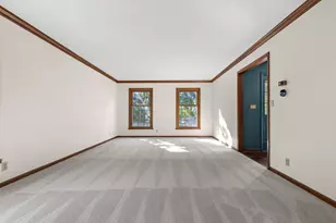 4988 Solitude Dr, Rockford, IL 61114 - Photo 5