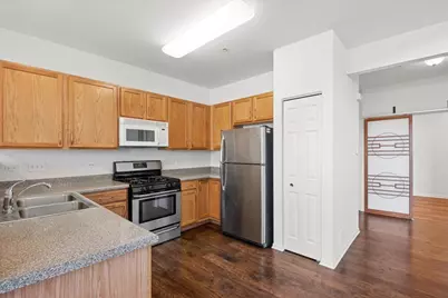 1690 Buckingham Drive, Des Plaines, IL 60018 - Photo 7