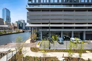 234 W Polk St, Chicago, IL 60607 - Photo 41