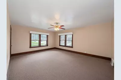 204 E South Street, Woodstock, IL 60098 - Photo 5