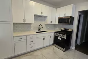 4749 S Prairie Ave, Chicago, IL 60615 - Photo 3
