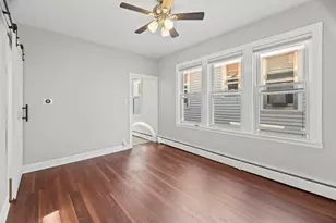 2835 S Farrell St, Chicago, IL 60608 - Photo 5