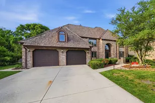 10650 Wildwood Dr, Palos Park, IL 60464 - Photo 1