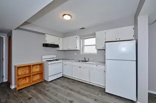 824 S 13th Ave, Maywood, IL 60153 - Photo 5