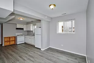824 S 13th Ave, Maywood, IL 60153 - Photo 3