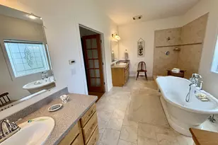 1518 W Lincoln Rd, McHenry, IL 60051 - Photo 9