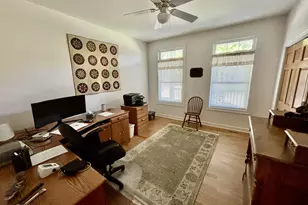 1518 W Lincoln Rd, McHenry, IL 60051 - Photo 7