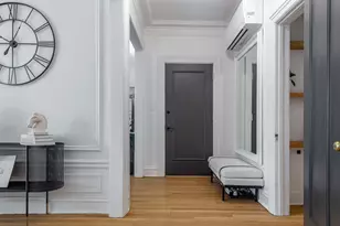 450 W Surf St, Chicago, IL 60657 - Photo 13