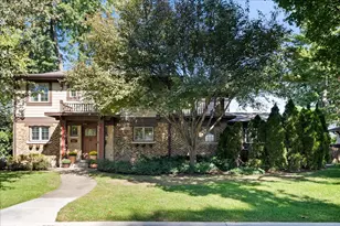 645 S Belmont Ave, Arlington Heights, IL 60005 - Photo 1
