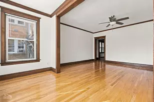 3046 N Davlin Ct, Chicago, IL 60618 - Photo 5