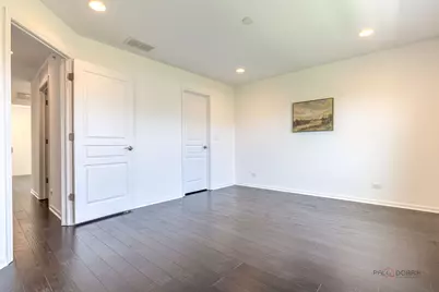 3211 Coral Lane, Glenview, IL 60026 - Photo 19