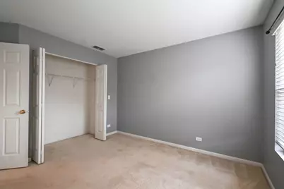 105 Station Park Circle, Grayslake, IL 60030 - Photo 17