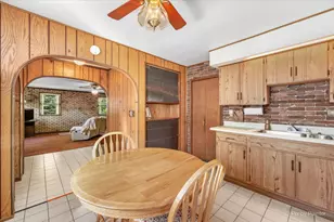 2234 25th Ave, Melrose Park, IL 60164 - Photo 9