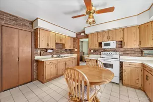 2234 25th Ave, Melrose Park, IL 60164 - Photo 7