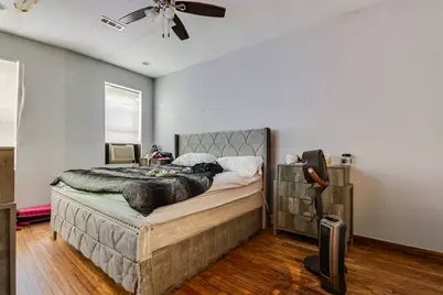1817 S Harding Avenue, Chicago, IL 60623 - Photo 17