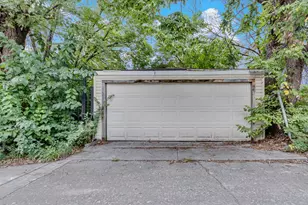 1817 S Harding Ave, Chicago, IL 60623 - Photo 21