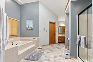 6423 Chickaloon Dr, McHenry, IL 60050 - Photo 23