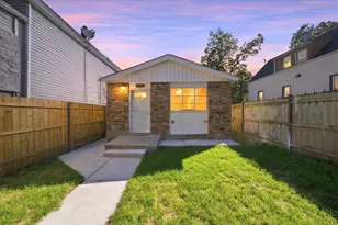 6733 S Throop St, Chicago, IL 60636 - Photo 1