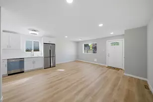 6733 S Throop St, Chicago, IL 60636 - Photo 9