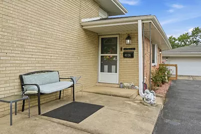 4328 Wagman Street, Oak Forest, IL 60452 - Photo 3