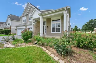 10355 Aldridge Dr, Huntley, IL 60142 - Photo 3