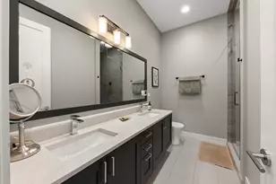 3049 W Lyndale St, Chicago, IL 60647 - Photo 13