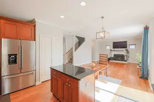 507 E Park Blvd, Villa Park, IL 60181 - Photo 9