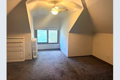 322 College Avenue #3, Dekalb, IL 60115 - Photo 5