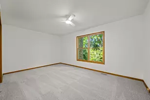 1119 Dickens Ave, Naperville, IL 60563 - Photo 19
