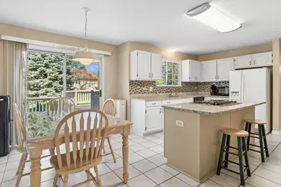 925 Brompton Circle, Bolingbrook, IL 60440 - Photo 7