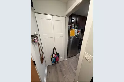 530 W Surf Street #203, Chicago, IL 60657 - Photo 5