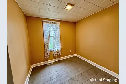8757 S Marquette Avenue, Chicago, IL 60617 - Photo 13