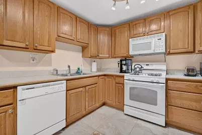 762 Dempster Street #D212, Mount Prospect, IL 60056 - Photo 11